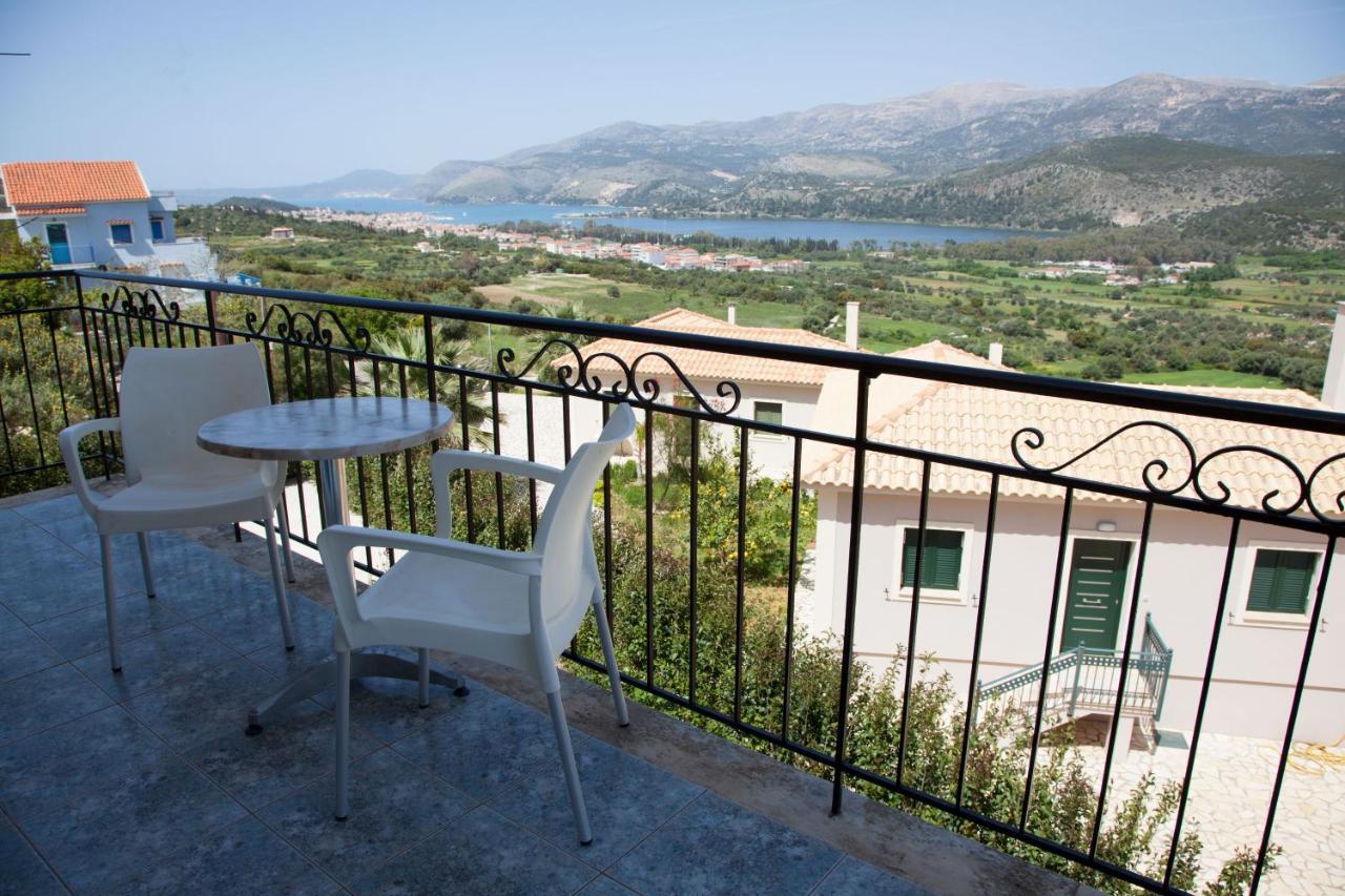 Nikoleta'S Studios Argostoli  Eksteriør billede