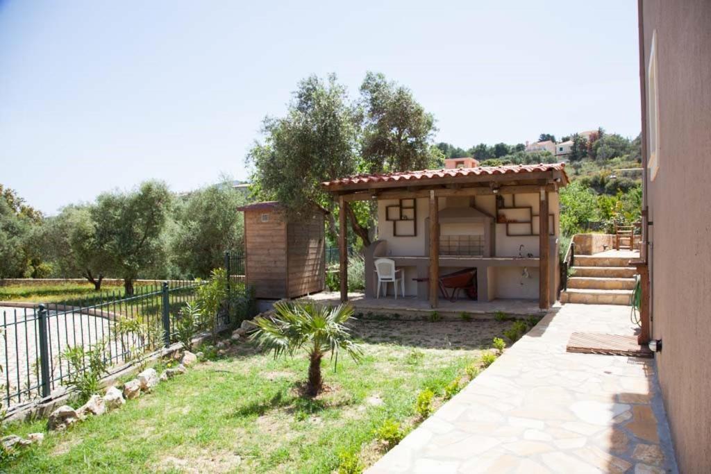 Nikoleta'S Studios Argostoli  Eksteriør billede